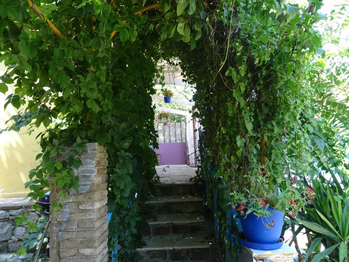 Marco'S Apartment Gaios Exterior photo